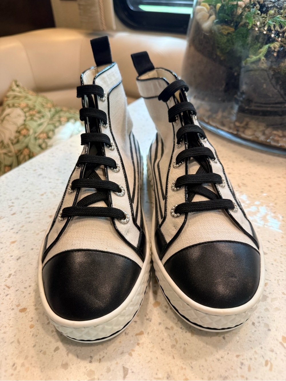 CHANEL White & Black High-Top Sneakers with CC Logo - Picture 5 of 6